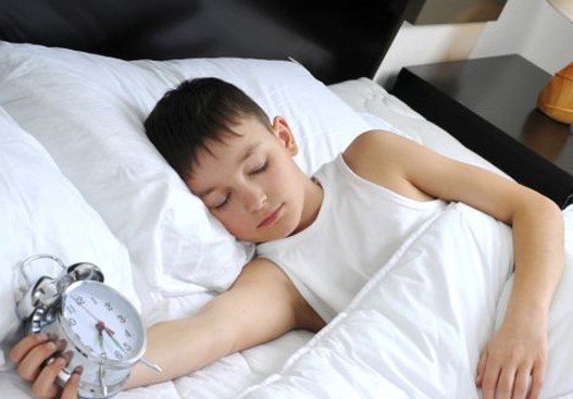 Πώς να ξυπνάει το παιδί σας  εύκολα το πρωί